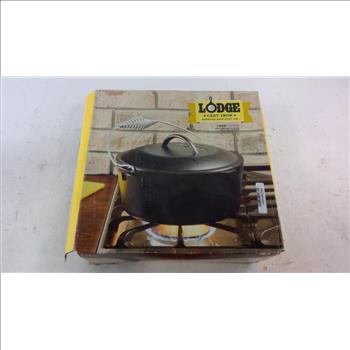 Lodge Cast Iron Dutch Oven