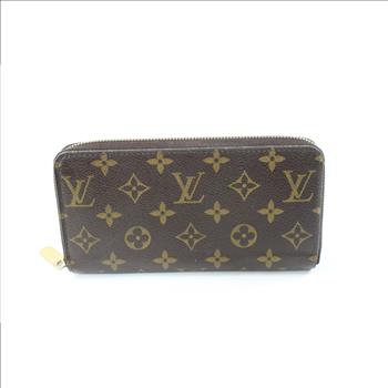 Louis Vuitton Designer Zipper Wallet - Doublechecked By Entrupy