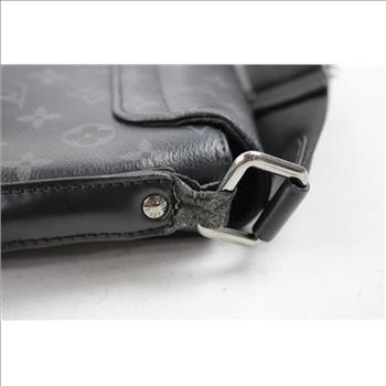 Louis Vuitton District PM Messenger Bag - Doublechecked By Entrupy