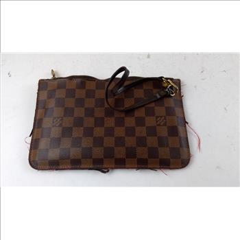 Louis Vuitton  Hand Bag - Doublechecked By Entrupy