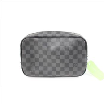Louis Vuitton Makeup Bag - Doublechecked By Entrupy
