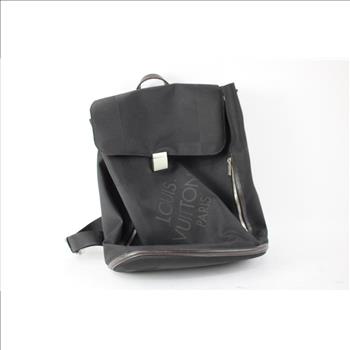 Louis Vuitton Men's Buckle Backpack - Doublechecked By Entrupy