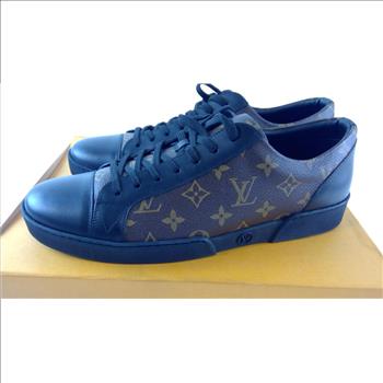 Louis Vuitton Mens Shoes, Size 11