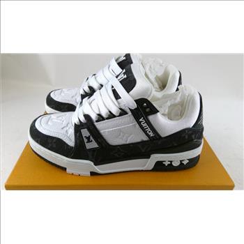 Louis Vuitton Men's Trainers Size 6.5 - Double Checked By Entrupy