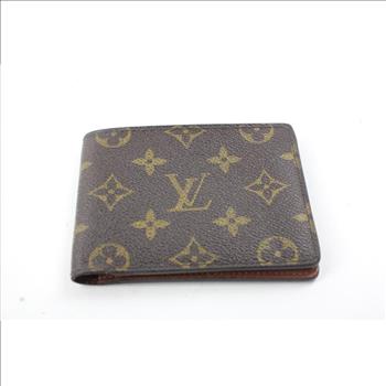 Louis Vuitton Monogram Bi-fold Wallet - Doublechecked By Entrupy