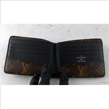 Louis Vuitton Wallet  - Doublechecked By Entrupy