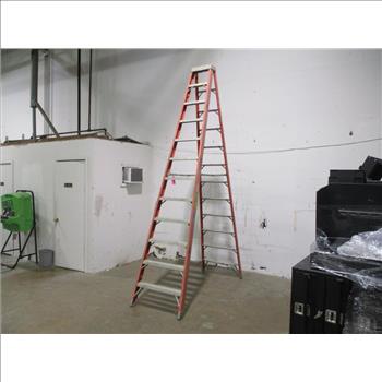 Louisville 12' Step Ladder