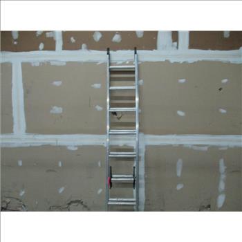 Louisville 16' Extension Ladder