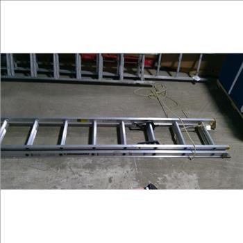 Louisville 28 Foot Ladder