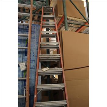 Louisville Ladder Fiberglass Step Ladder