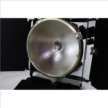 Lowel DP Focus Flood Lights, 3 Pieces