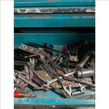 Mac Tools Rolling Tool Chest With Tools