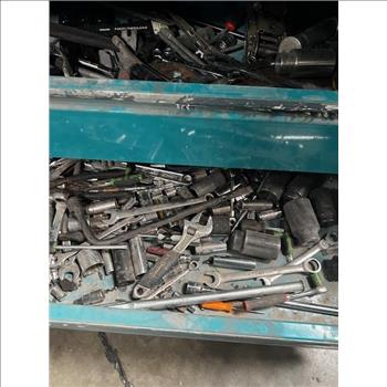 Mac Tools Rolling Tool Chest With Tools