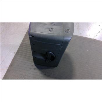 Mackie Speaker
