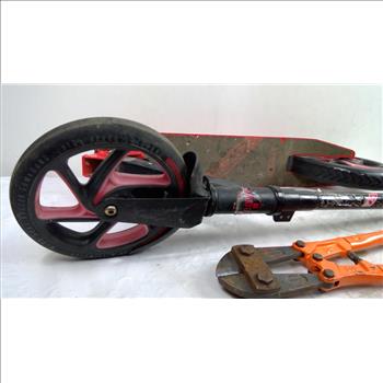 Madd Gear Kruzer Scooter With Crowbar And 24