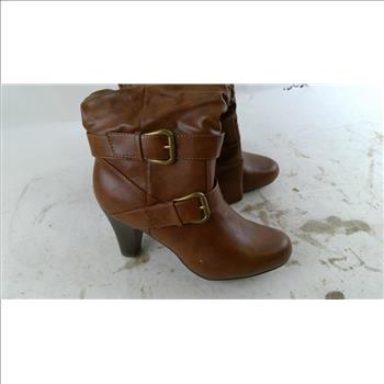 Madden Girl Womens Boots Size 7.5