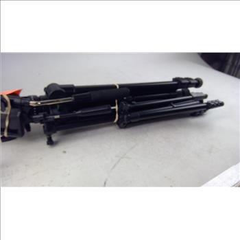 Magnus VT-300 Camera Tripod Stand, 2+ Pieces