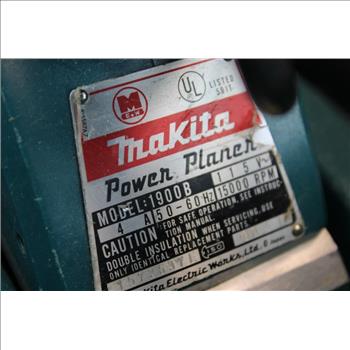 Makita 1900B Planer With Case