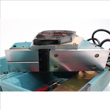 Makita 1900B Planer With Case