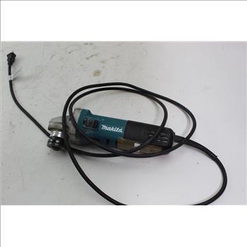 Makita 9557nb Grinder