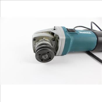 Makita 9565CV Angle Grinder