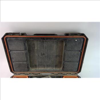 Makita Cordless Drills And Tool Case, 3+ Pieces