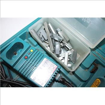 Makita  Cordless Staple Gun With Battery Charger