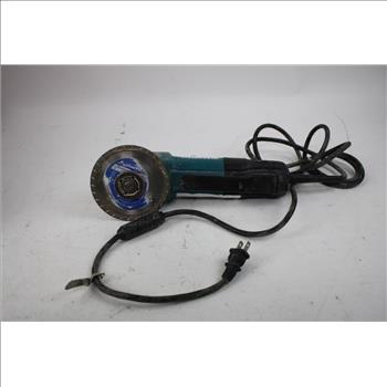 Makita Coreded & Cordless Right Angle Drill, Makita Power Tool Charger