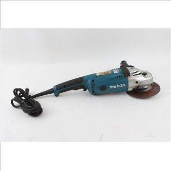 Makita Ga7021 Angle Grinder