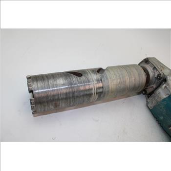 Makita Ga7021 Corded Angle Grinder