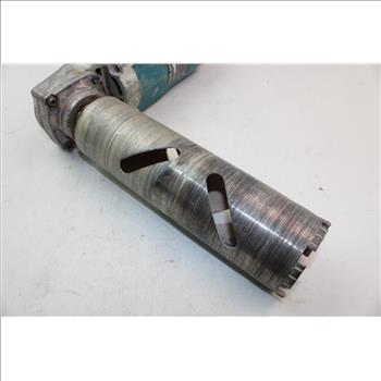 Makita Ga7021 Corded Angle Grinder