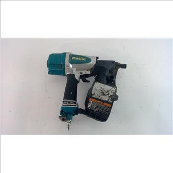 Makita Nailer