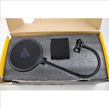 Maono Podcasting Microphone With Studio Headphone Kit