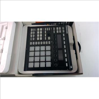 Maschine Groove Production Studios
