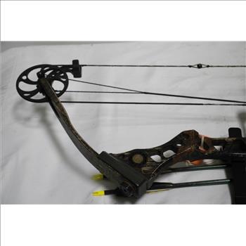 Mathew Hunting Bow With Arrows