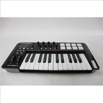 M-Audio Keyboard