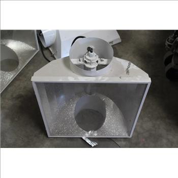 Maverick Sun Growlight Hood