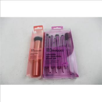 Maybelline Mascara, Colourpop Eyeshadow, Makeup Brushes, And Lash Adhesive, 5 Pieces