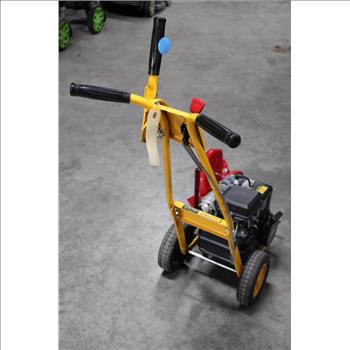 McLane Gas Engine Lawn Edger