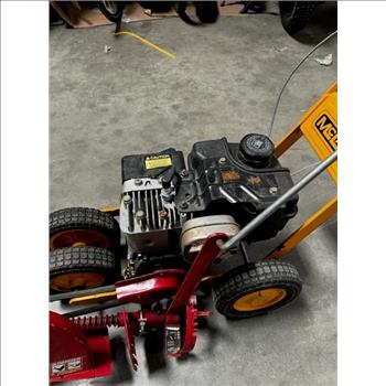 McLane Gas Powered Edger