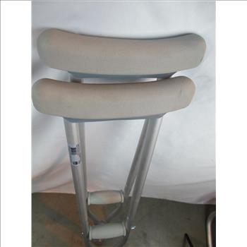 MediChoice Aluminum Crutches; 2 Pieces