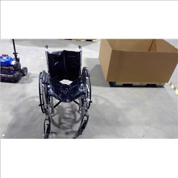 Medline Excel 2000 Folding Wheelchair