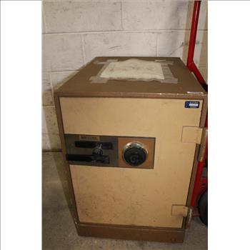 Meilink Storage Safe With Combination Lock