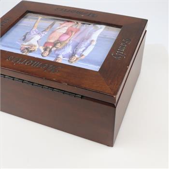Memory Box
