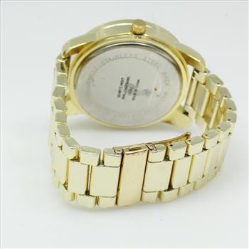 Mens Gold Colored Onyk Watch