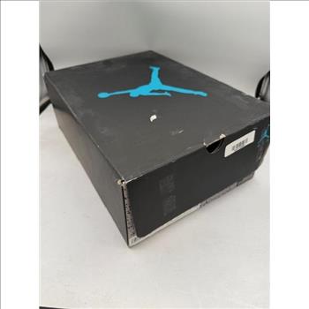 Men's Nike Jordan 5 Retro Size 9