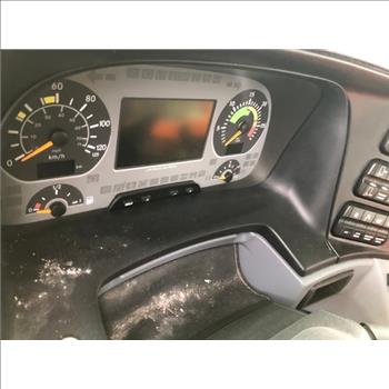 Mercedes-Benz Actros 2041 AS (#90691) &  Overaasen Trailer Runway Sweeper RS400 MKII (JFK, 11430)