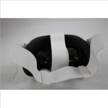 Meta Quest 3 Virtual Reality Headset