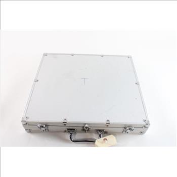 Metal Case With Poker Chips, 100+ Pieces