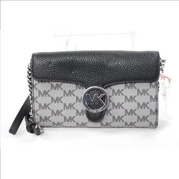 Micahel Kors Crossbody